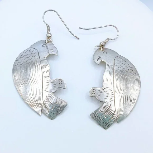 Vintage Silver Etched Bird Hawk Dangle Earrings - Picture 6 of 12